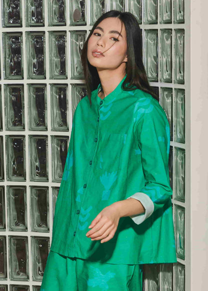 Wild Clouds Green Meadow Flow Shirt and Trousers set