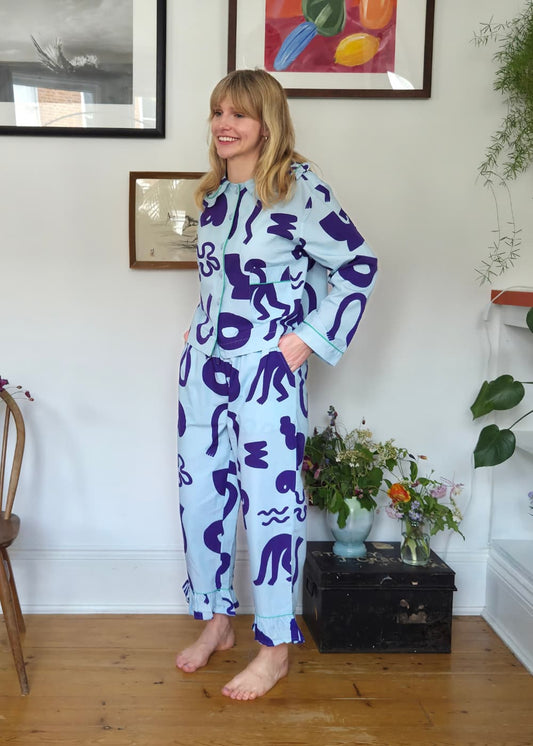 Organic Cotton Pyjama Set in Blue Things